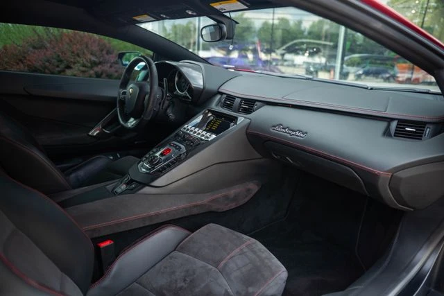 2014 Lamborghini Aventador LP700-4 - Image 31 of 31