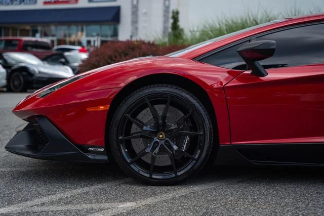2014 Lamborghini Aventador LP700-4 - Image 8 of 31
