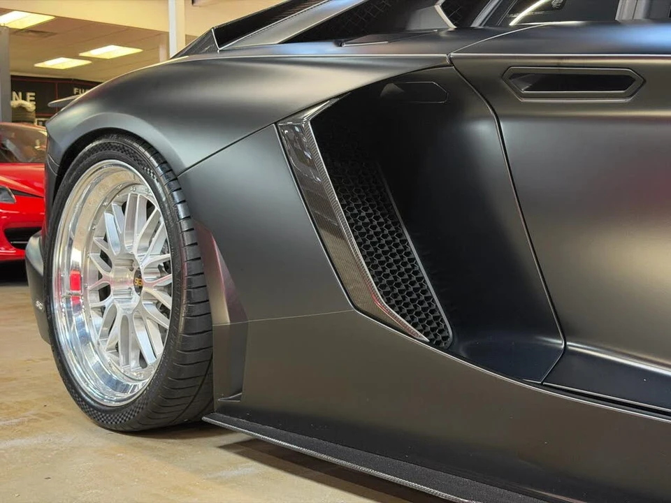 2014 Lamborghini Aventador LP700-4 - Image 20 of 31