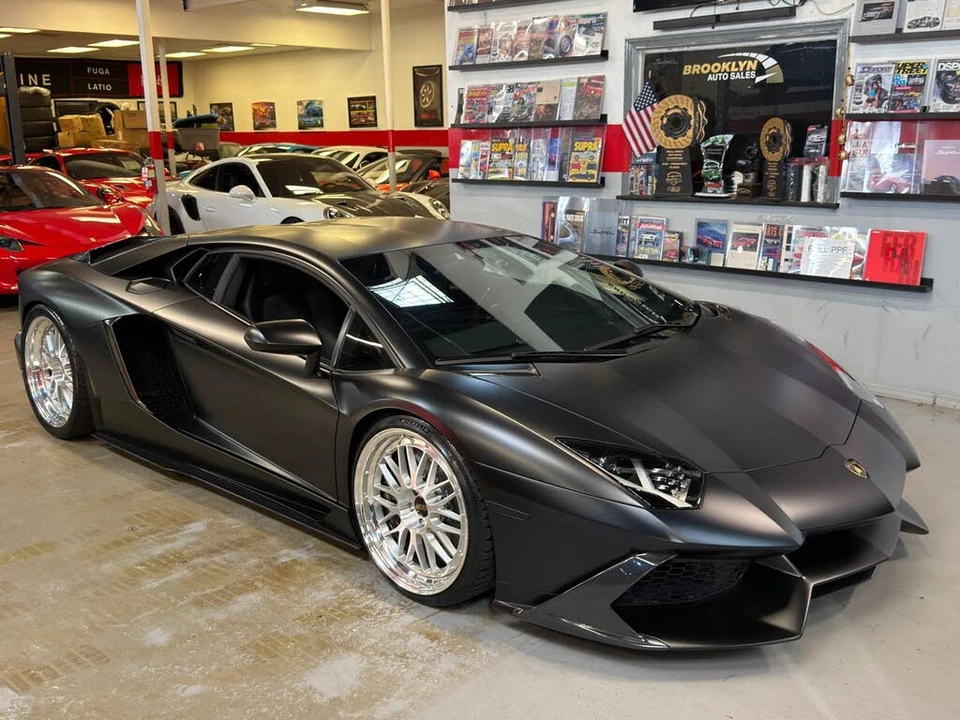 2014 Lamborghini Aventador LP700-4 - Image 4 of 31
