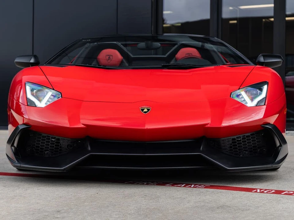 2014 Lamborghini Aventador LP700-4 - Image 6 of 31