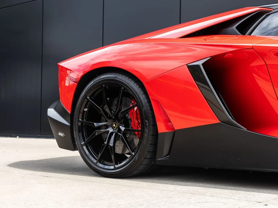 2014 Lamborghini Aventador LP700-4 - Image 31 of 31