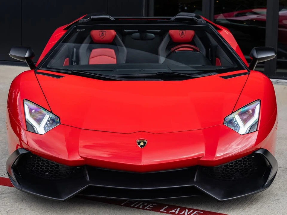 2014 Lamborghini Aventador LP700-4 - Image 5 of 31