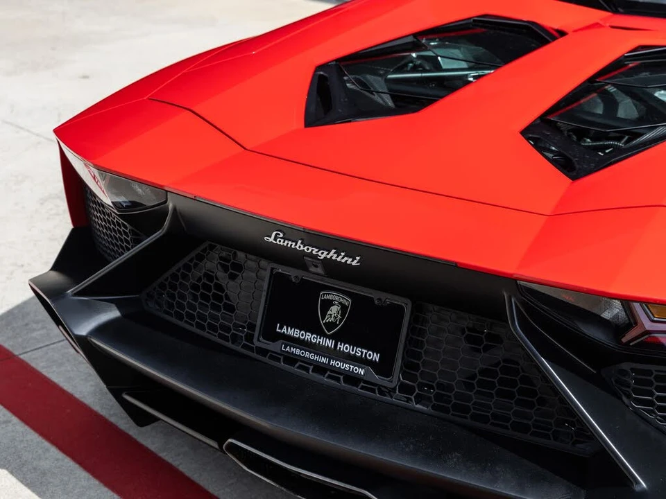 2014 Lamborghini Aventador LP700-4 - Image 18 of 31