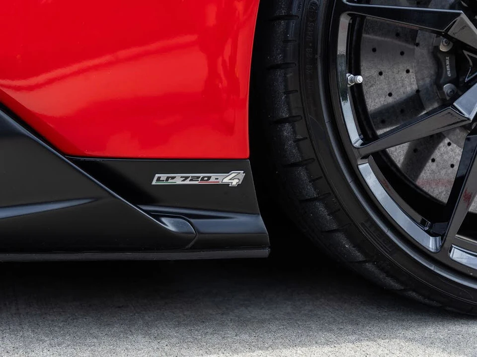 2014 Lamborghini Aventador LP700-4 - Image 19 of 31