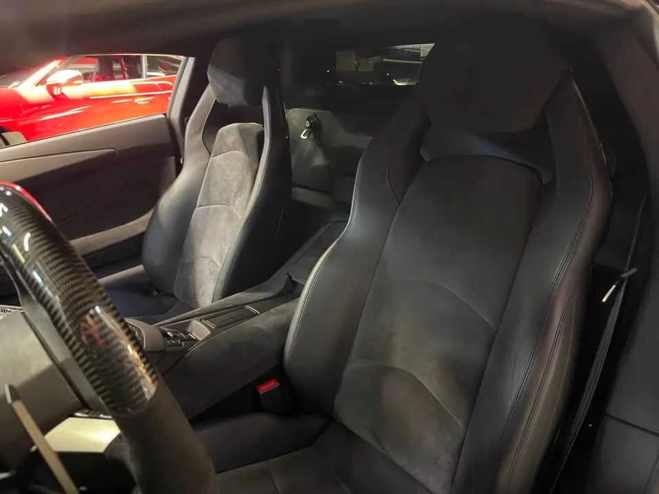 2014 Lamborghini Aventador LP700-4 - Image 9 of 11