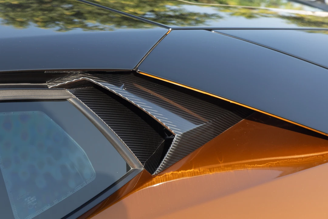 2014 Lamborghini Aventador LP700-4 - Image 16 of 31