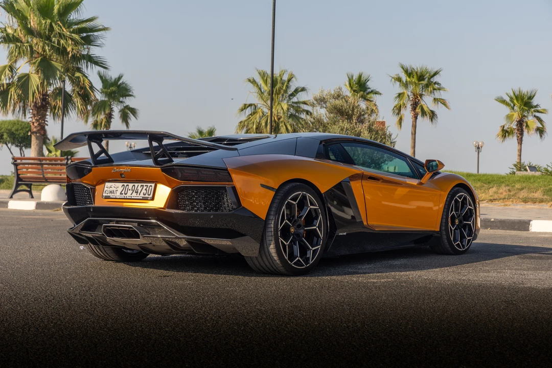 2014 Lamborghini Aventador LP700-4 - Image 5 of 31