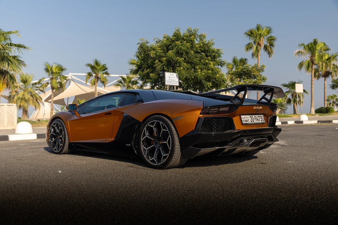 2014 Lamborghini Aventador LP700-4 - Image 7 of 31