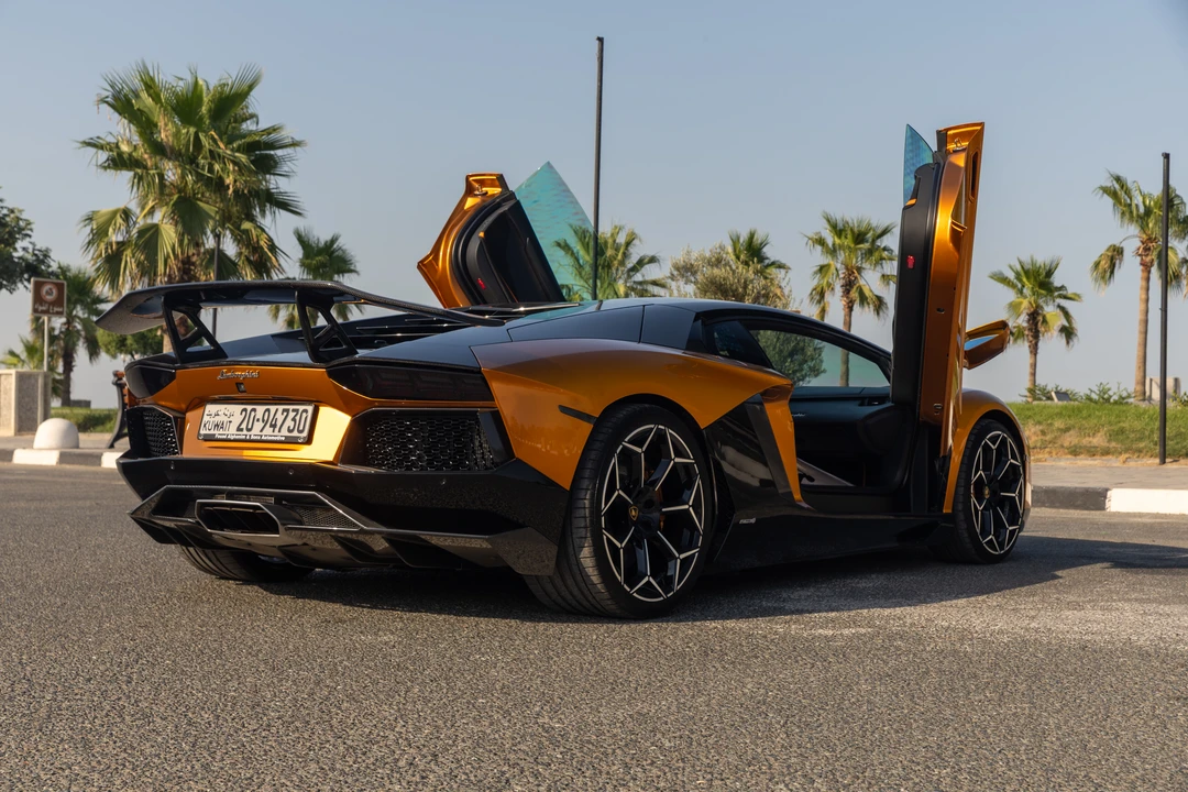 2014 Lamborghini Aventador LP700-4 - Image 13 of 31