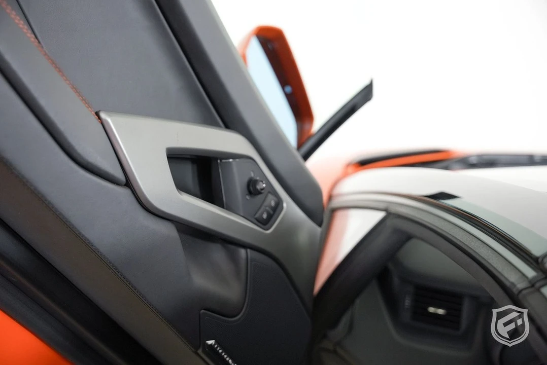 2014 Lamborghini Aventador LP700-4 - Image 18 of 31