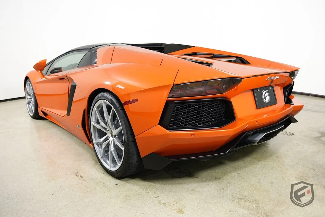 2014 Lamborghini Aventador LP700-4 - Image 7 of 21