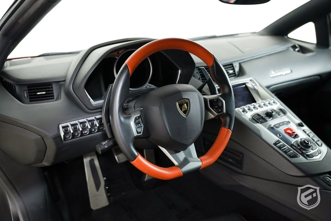 2014 Lamborghini Aventador LP700-4 - Image 15 of 21