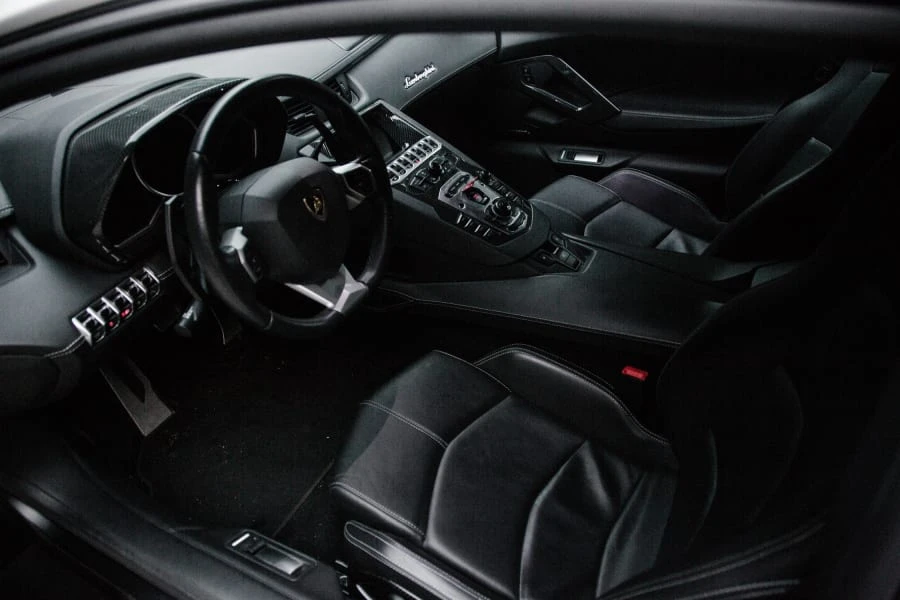 2014 Lamborghini Aventador LP700-4 - Image 4 of 11