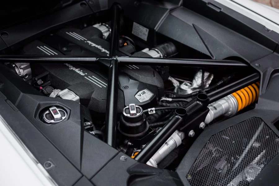 2014 Lamborghini Aventador LP700-4 - Image 8 of 11