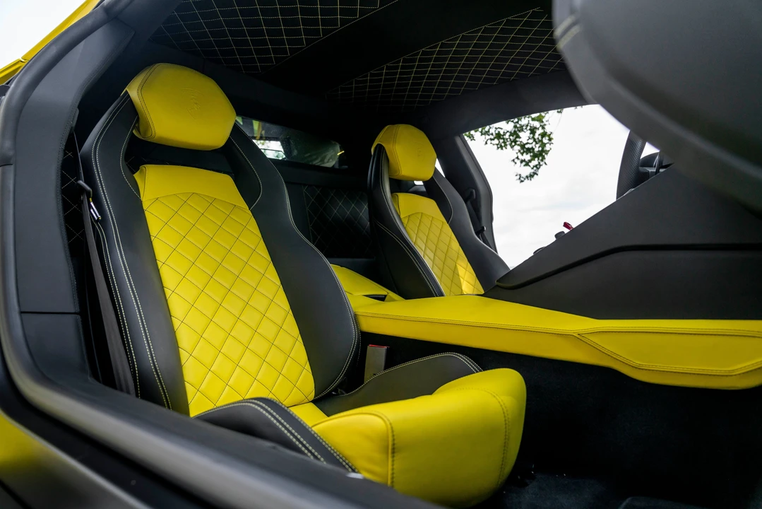 2014 Lamborghini Aventador LP700-4 - Image 16 of 31
