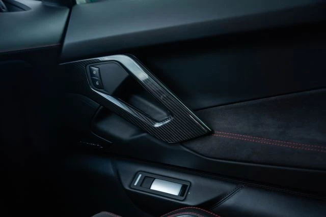 2014 Lamborghini Aventador LP700-4 - Image 28 of 31