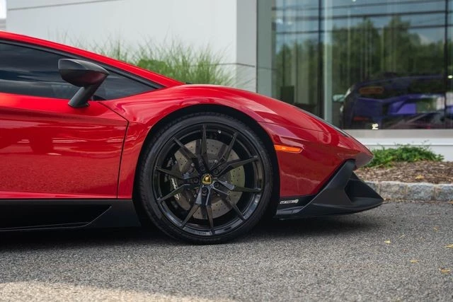 2014 Lamborghini Aventador LP700-4 - Image 13 of 31