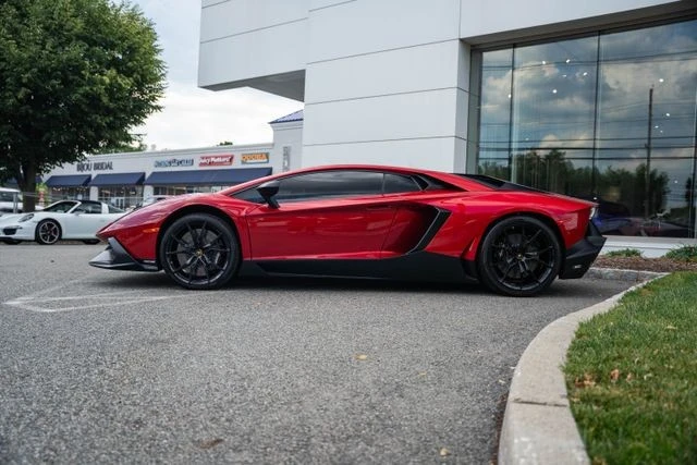 2014 Lamborghini Aventador LP700-4 - Image 6 of 31