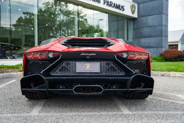 2014 Lamborghini Aventador LP700-4 - Image 14 of 31
