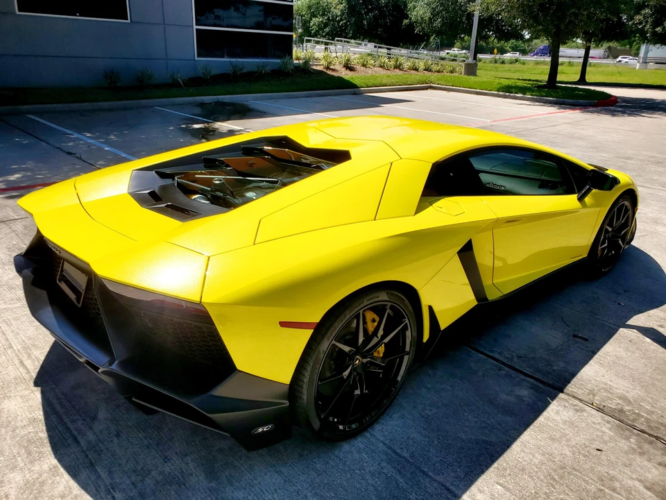 2014 Lamborghini Aventador LP700-4 - Image 19 of 31