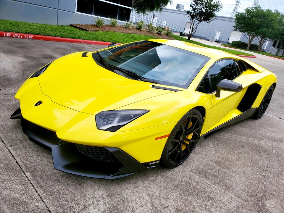 2014 Lamborghini Aventador LP700-4 - Image 9 of 31