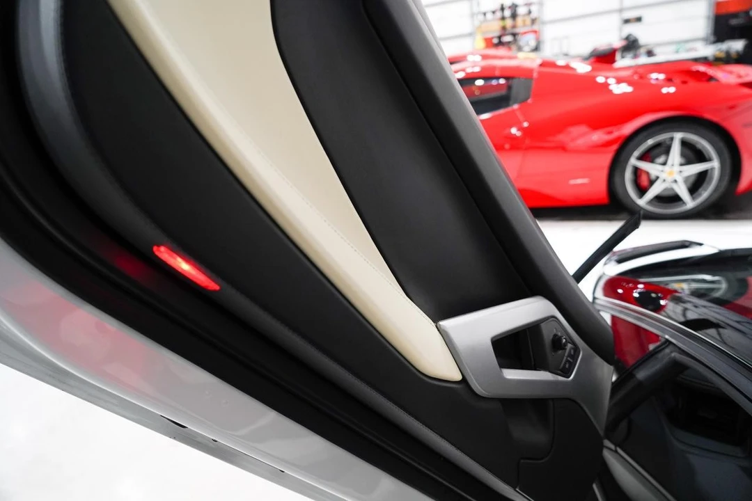 2014 Lamborghini Aventador LP700-4 - Image 19 of 21