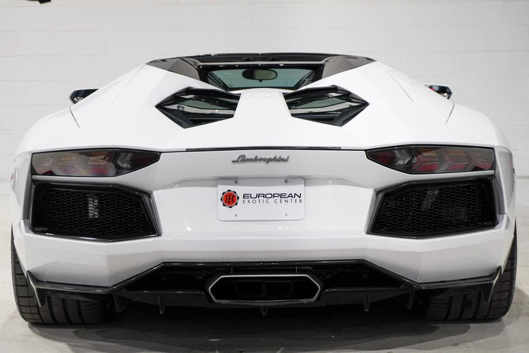 2014 Lamborghini Aventador LP700-4 - Image 3 of 21