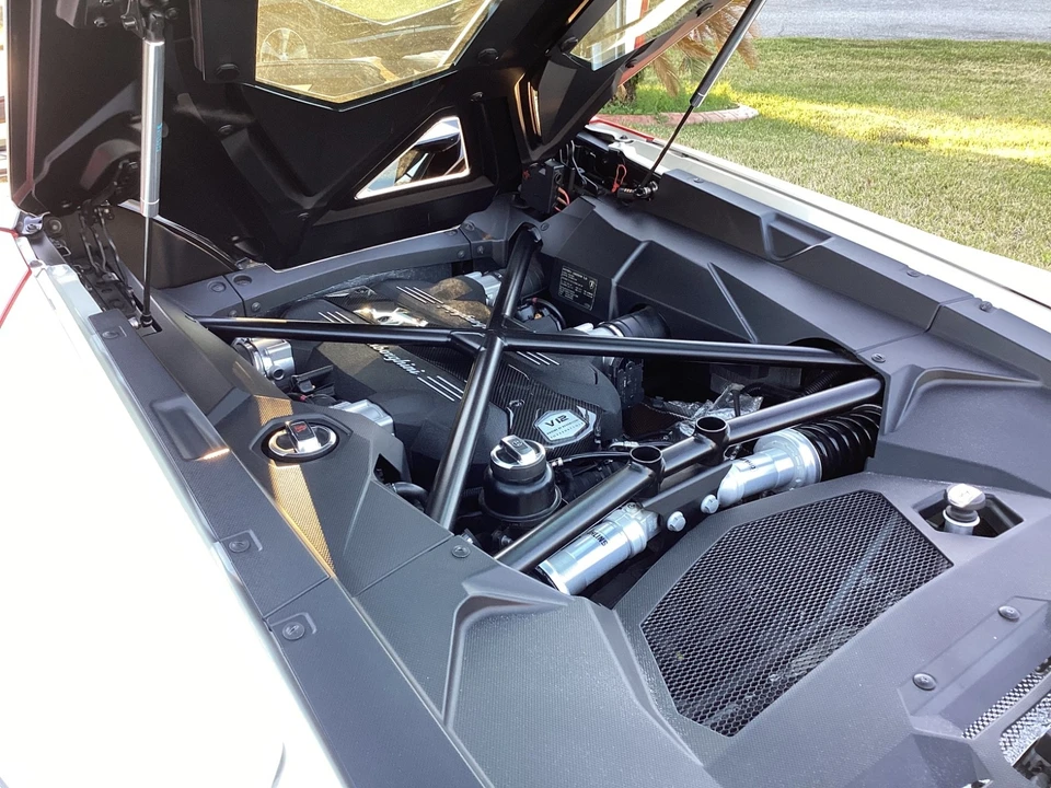 2014 Lamborghini Aventador LP700-4 - Image 14 of 21
