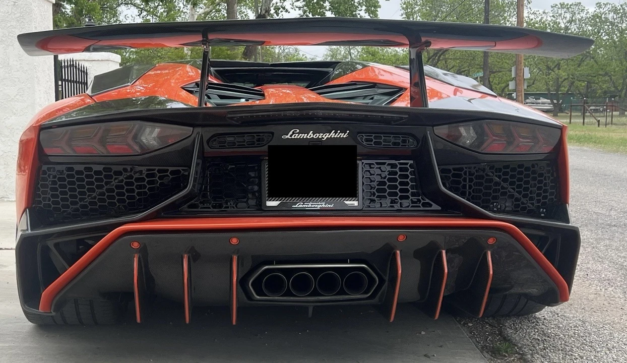 2014 Lamborghini Aventador LP700-4 - Image 3 of 7