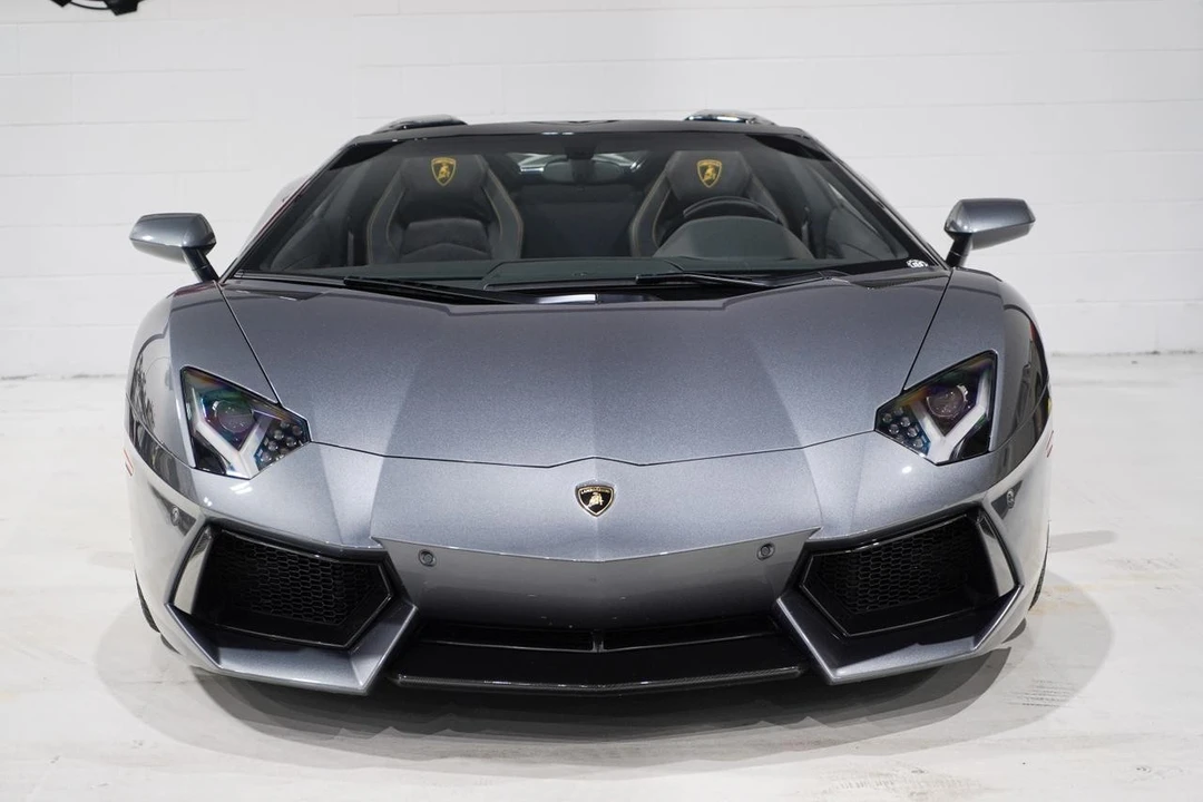 2014 Lamborghini Aventador LP700-4 - Image 6 of 21