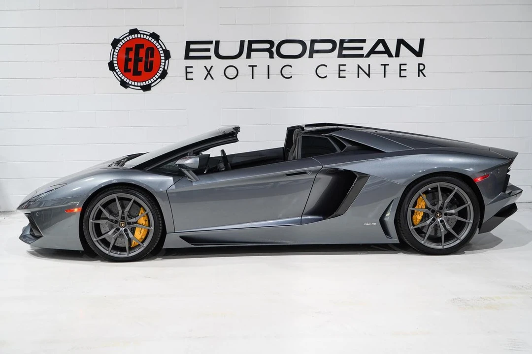 2014 Lamborghini Aventador LP700-4 - Image 8 of 21