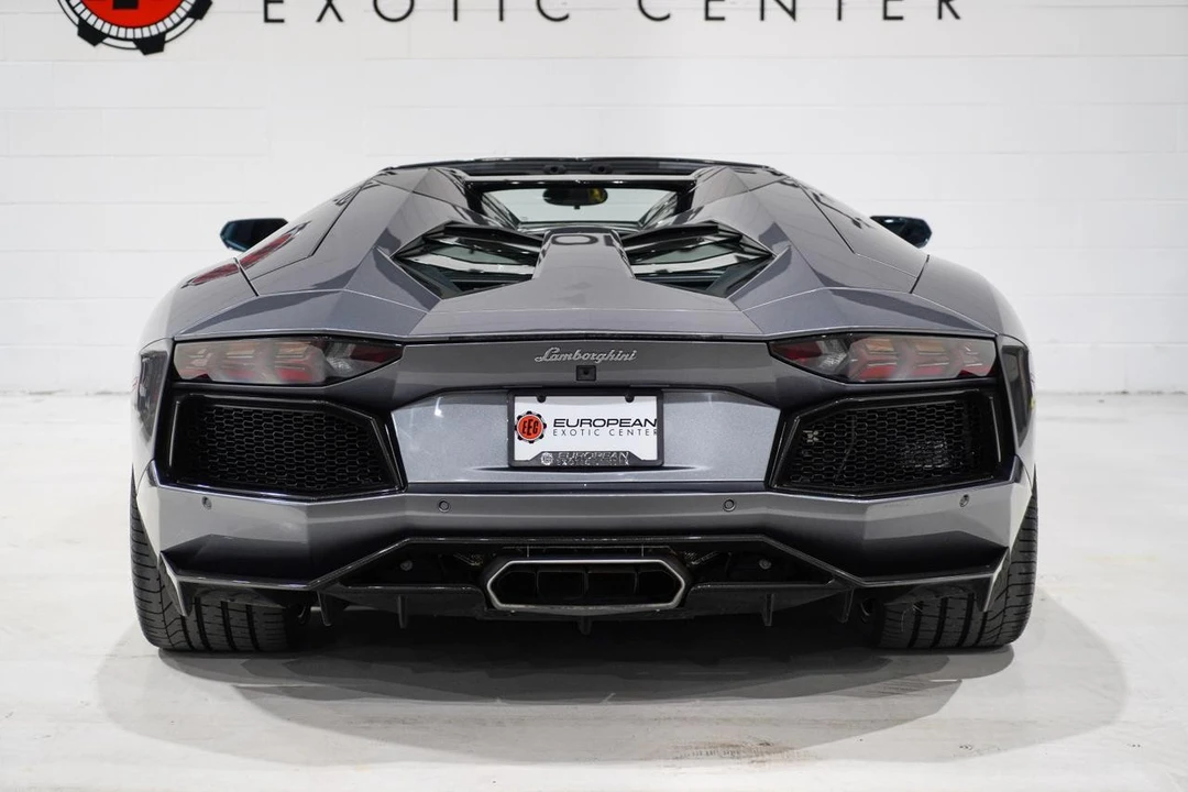 2014 Lamborghini Aventador LP700-4 - Image 3 of 21