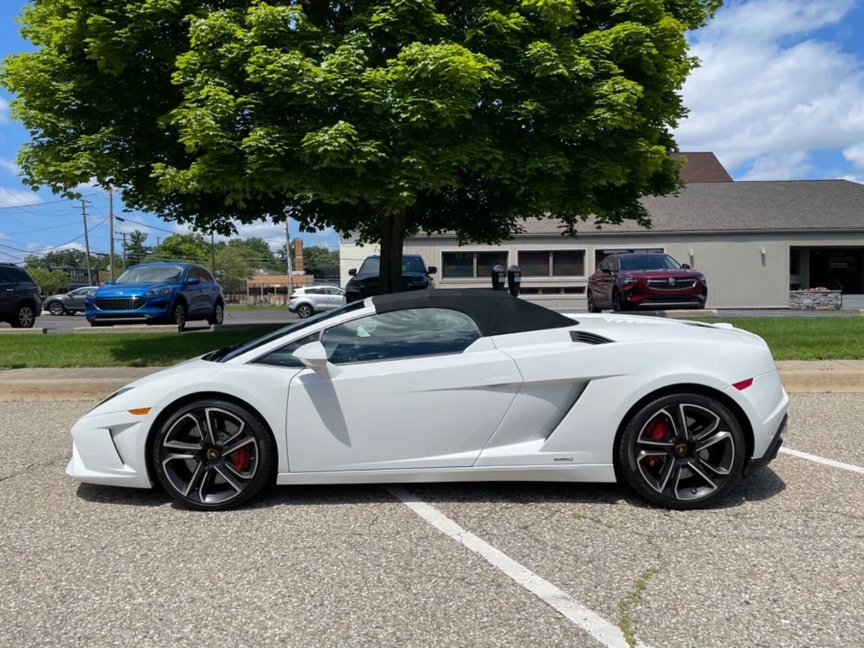 2014 Lamborghini Gallardo LP560-4 - Image 3 of 21