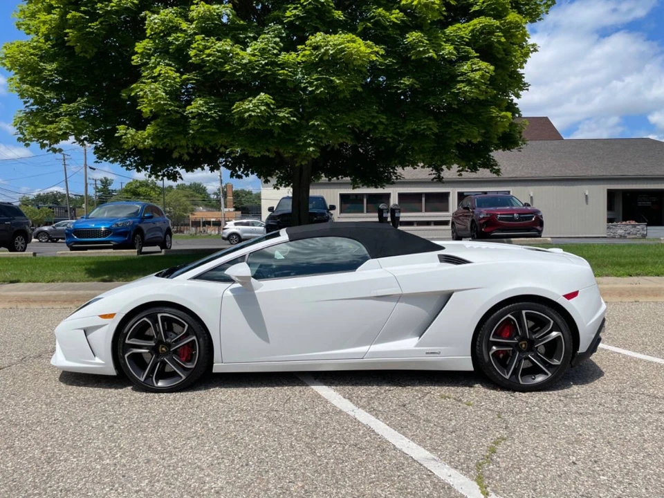 2014 Lamborghini Gallardo LP560-4 - Image 3 of 21