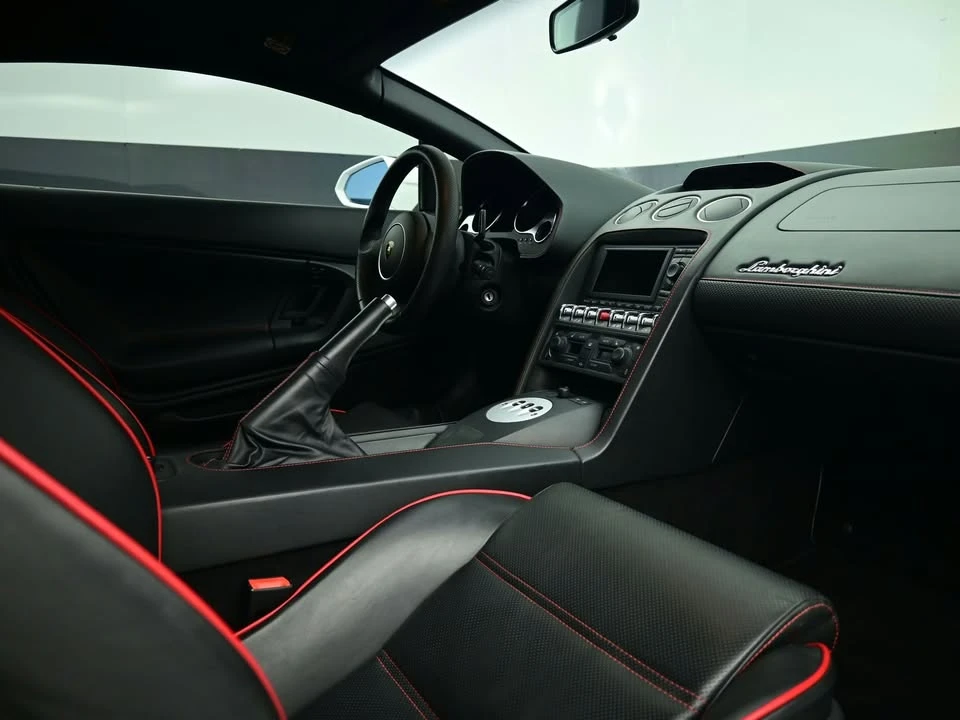 2014 Lamborghini Gallardo LP550-2 - Image 16 of 17