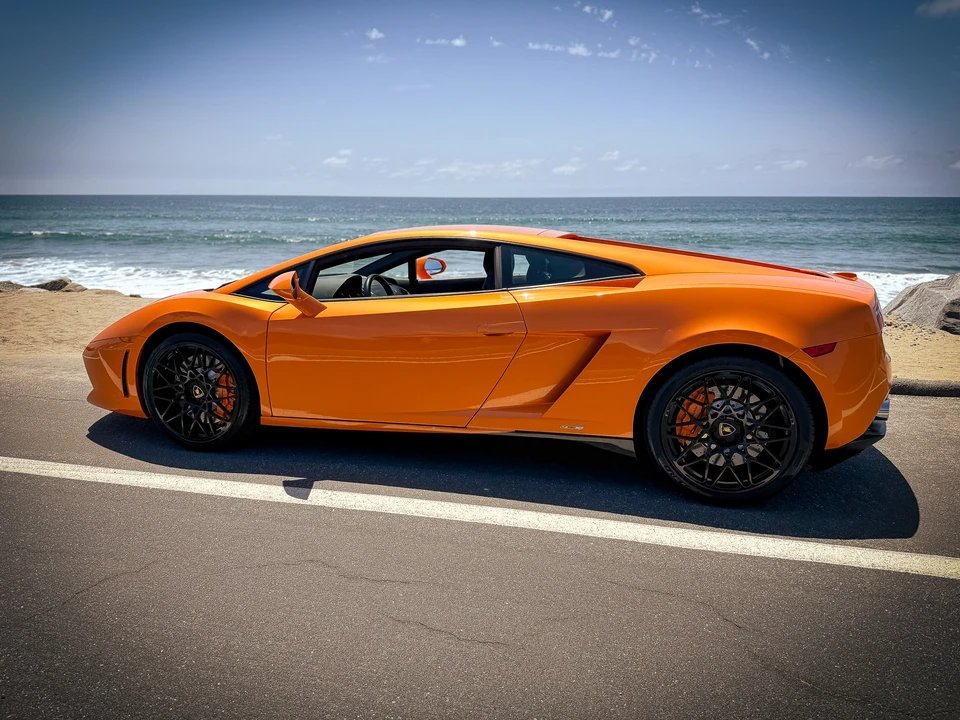 2014 Lamborghini Gallardo LP550-2 - Image 17 of 31