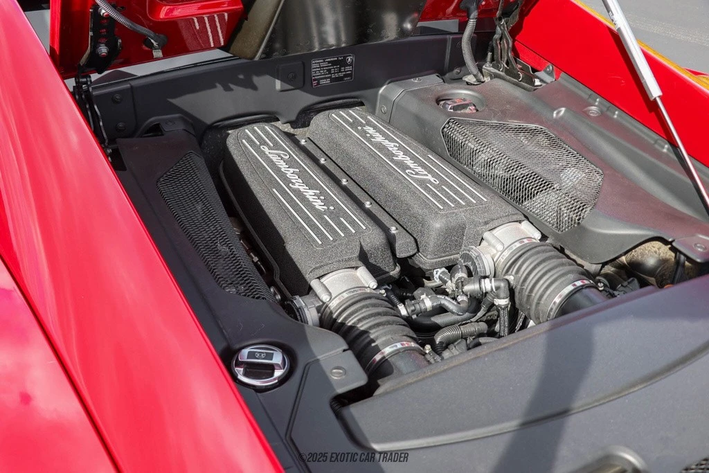 2014 Lamborghini Gallardo LP560-4 - Image 16 of 21