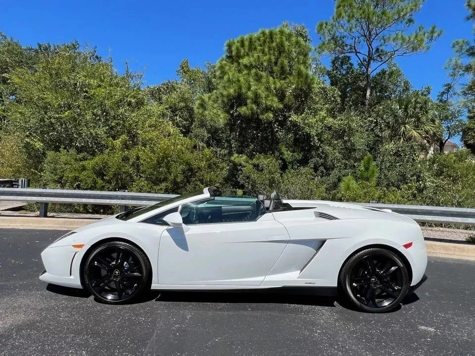 2014 Lamborghini Gallardo - Image 13 of 31