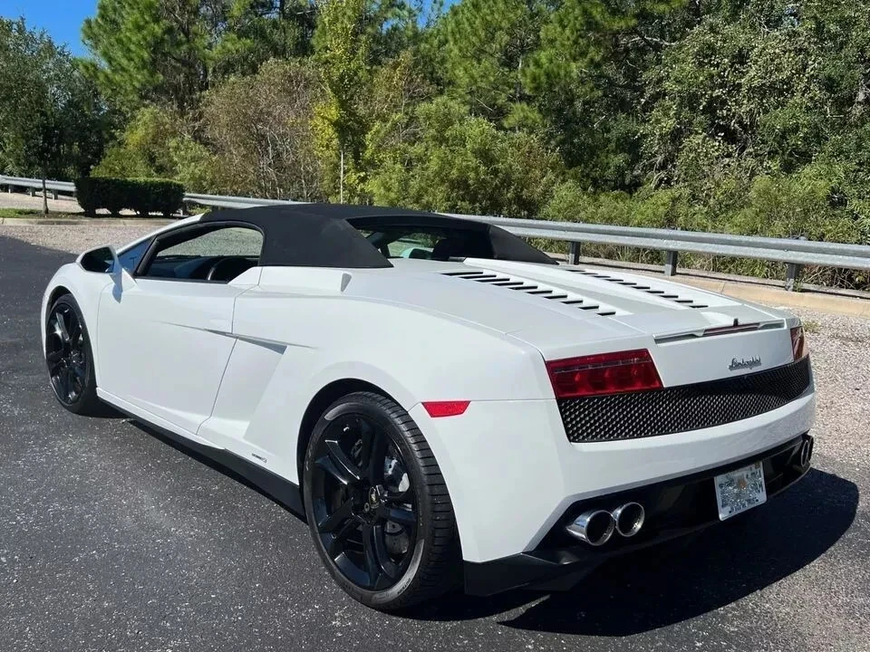 2014 Lamborghini Gallardo - Image 16 of 31