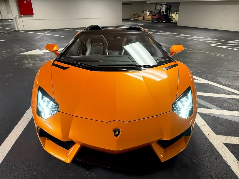 2014 Lamborghini Aventador LP700-4 - Image 8 of 20