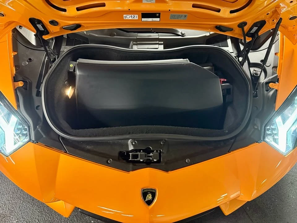 2014 Lamborghini Aventador LP700-4 - Image 10 of 20