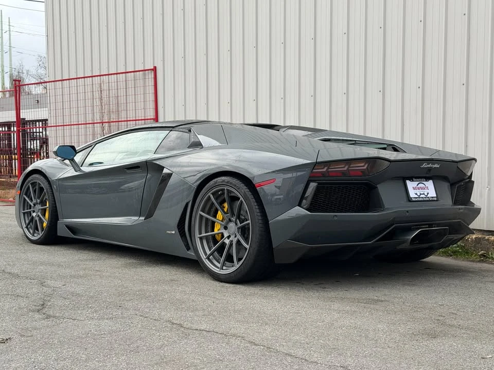 2014 Lamborghini Aventador LP700-4 - Image 6 of 13