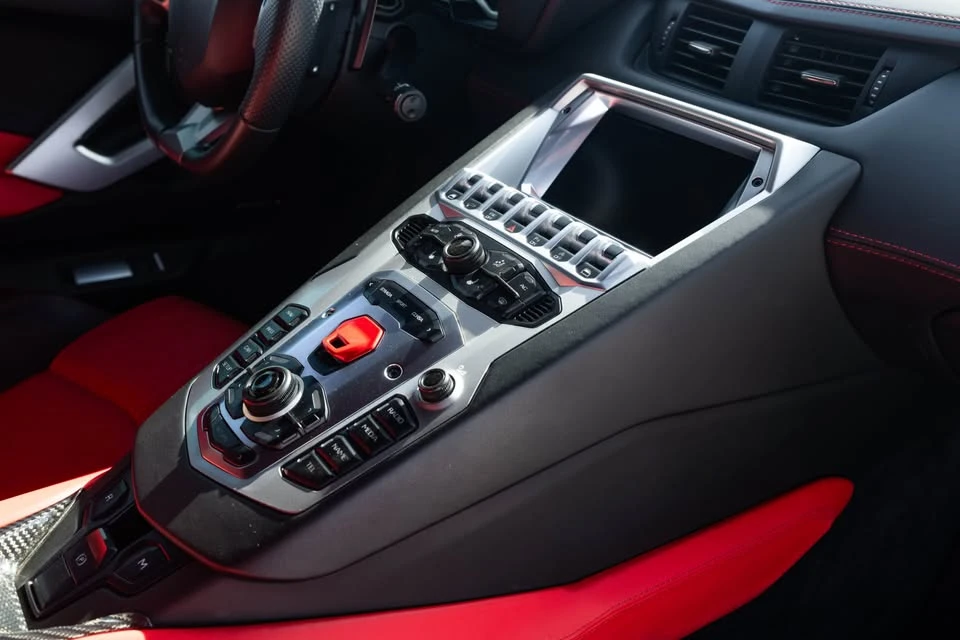 2014 Lamborghini Aventador LP700-4 - Image 10 of 12