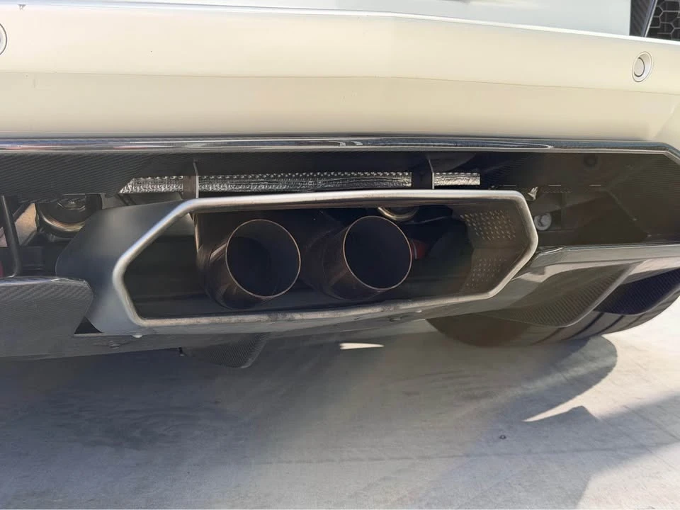 2014 Lamborghini Aventador LP700-4 - Image 16 of 18