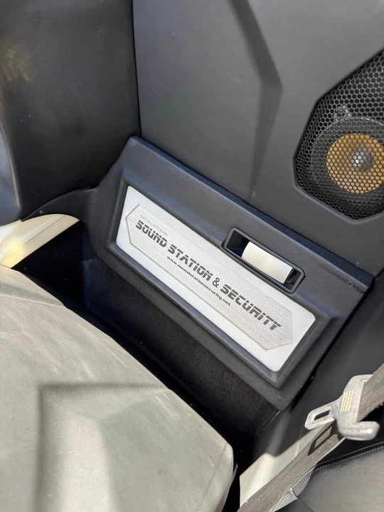 2014 Lamborghini Aventador LP700-4 - Image 14 of 17