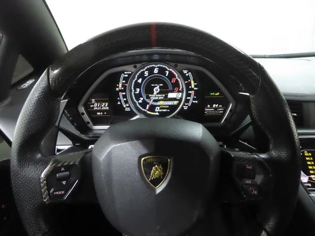 2014 Lamborghini Aventador LP700-4 - Image 17 of 20