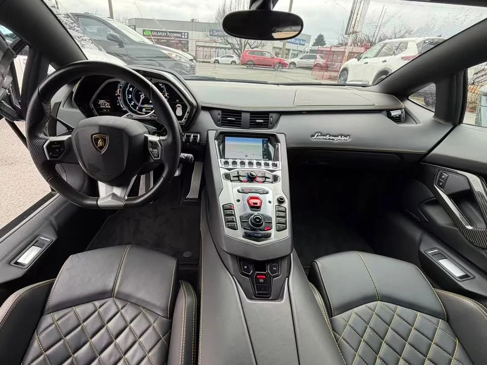 2014 Lamborghini Aventador LP700-4 - Image 12 of 19