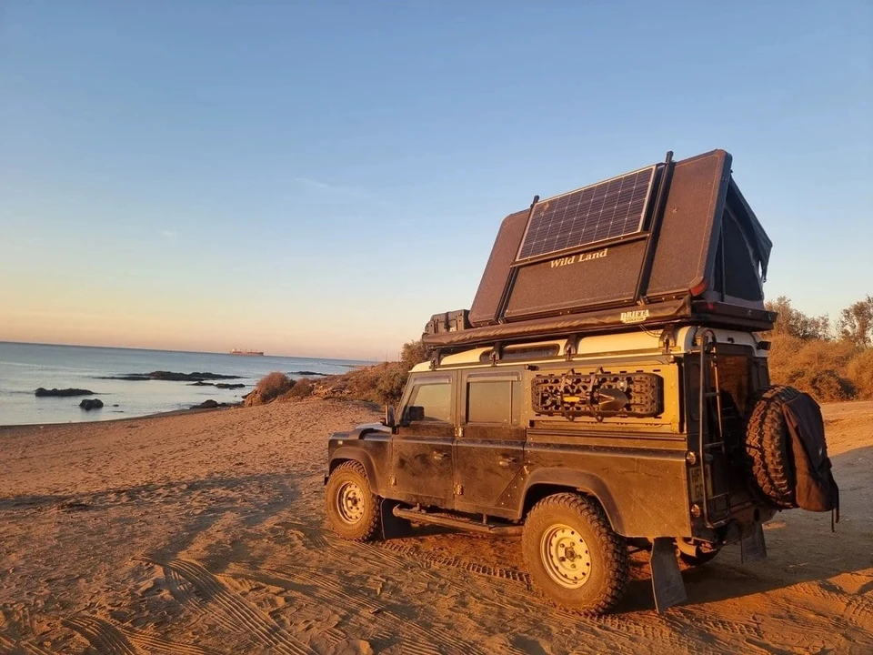 2014 Land Rover Defender 110 - Image 30 of 30