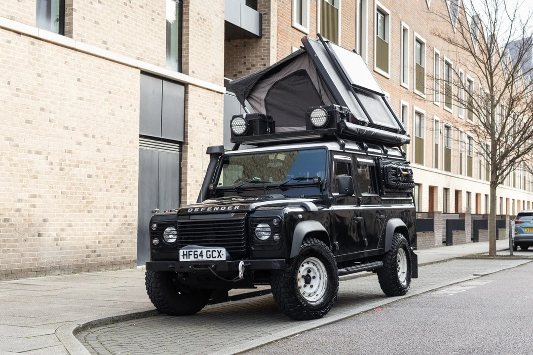 2014 Land Rover Defender 110 - Image 20 of 30
